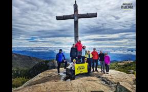 322-4-pico-da-bandeira-original.jpg